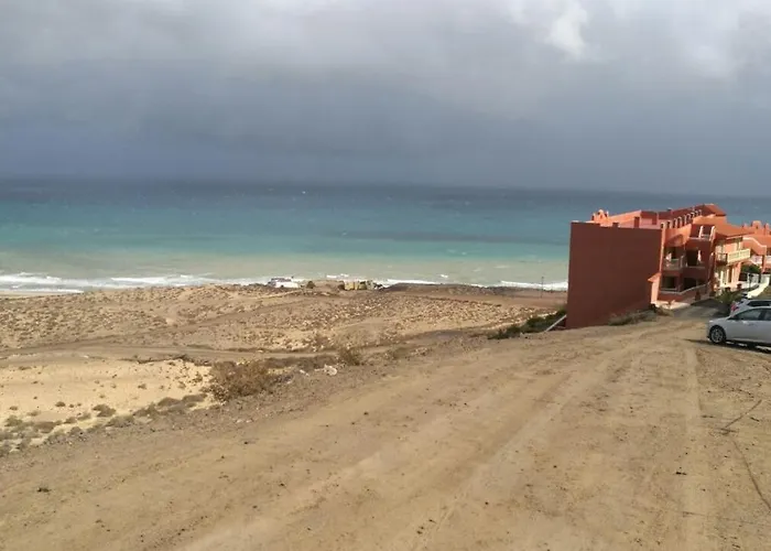 The Paradise On The Ocean 3 *